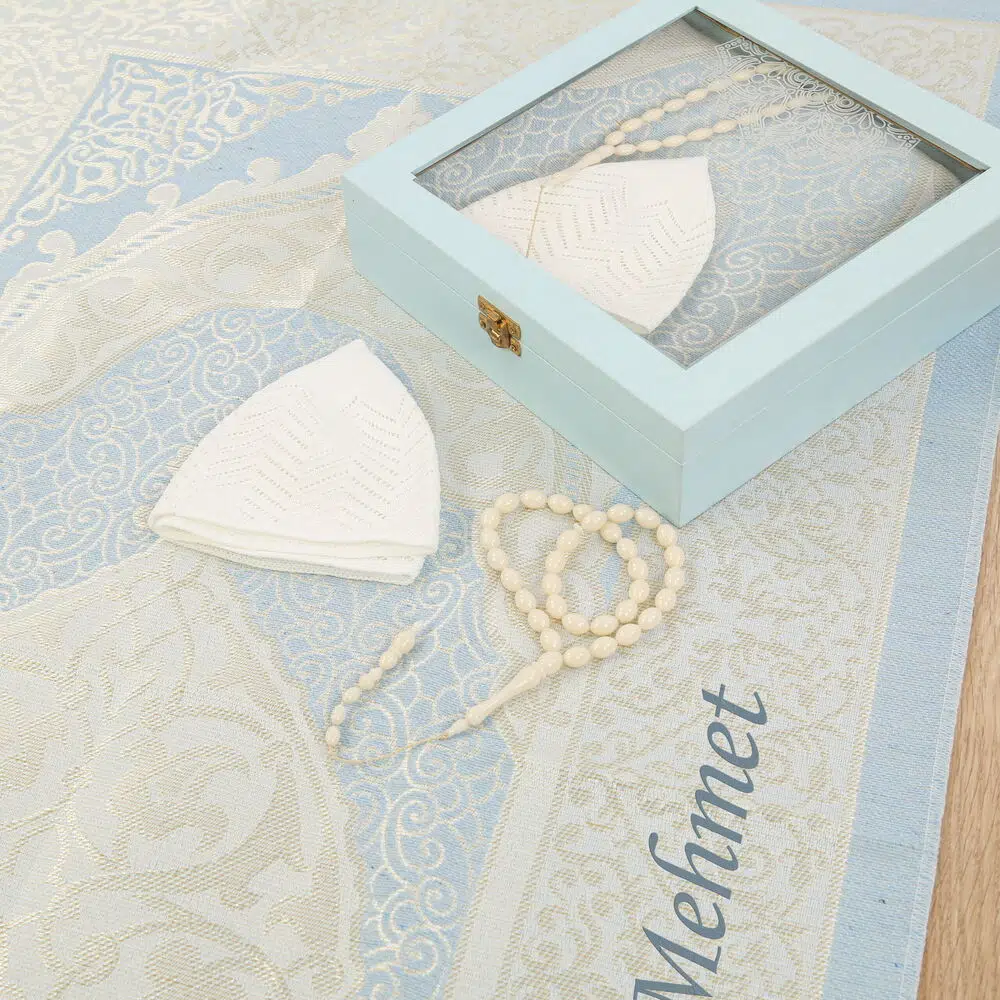 Personalized Wooden Boxed Prayer Rug Set - Blue (24x24x6 cm, 1040 gr)