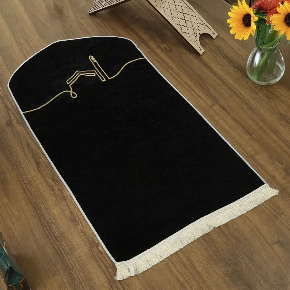 � خصص يل كوبا فاخر � بطن يدجيد سجادة صلاة أسود (66×125 س� ) 565 غرا� 